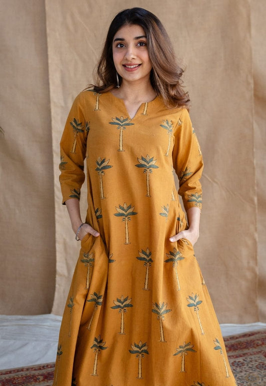 Desi Phool Kurta